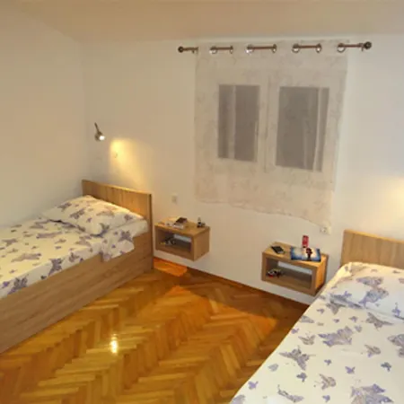 Apartment Zora Trogir