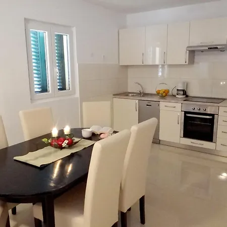 Zora Apartment Trogir